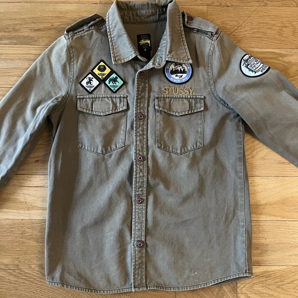 RARE STUSSY JACKET~ technically a child’s medium, but fits size xs/s